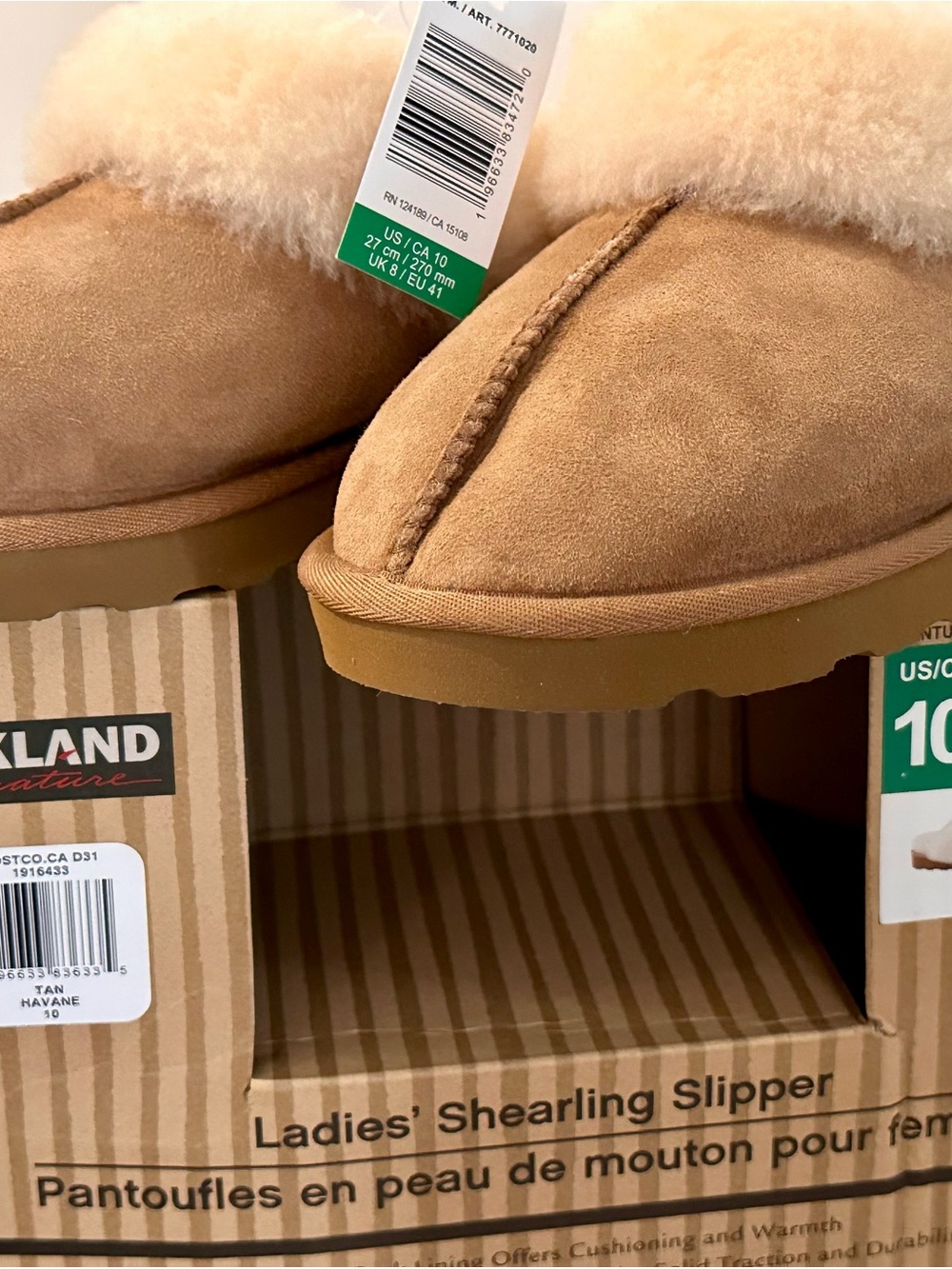 NEW IN BOX Kirkland Signature Tan Shearling Slip-On Slippers size 10